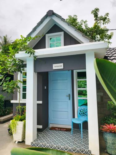 turquoise_front